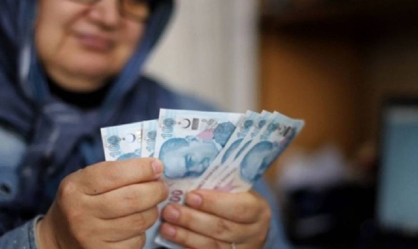 Emeklilerin beklediği haber geldi: Emeklilerin ilk zamlı maaşları ne zaman yatacak? Emekli maaşı kurbandan önce yatacak mı?
