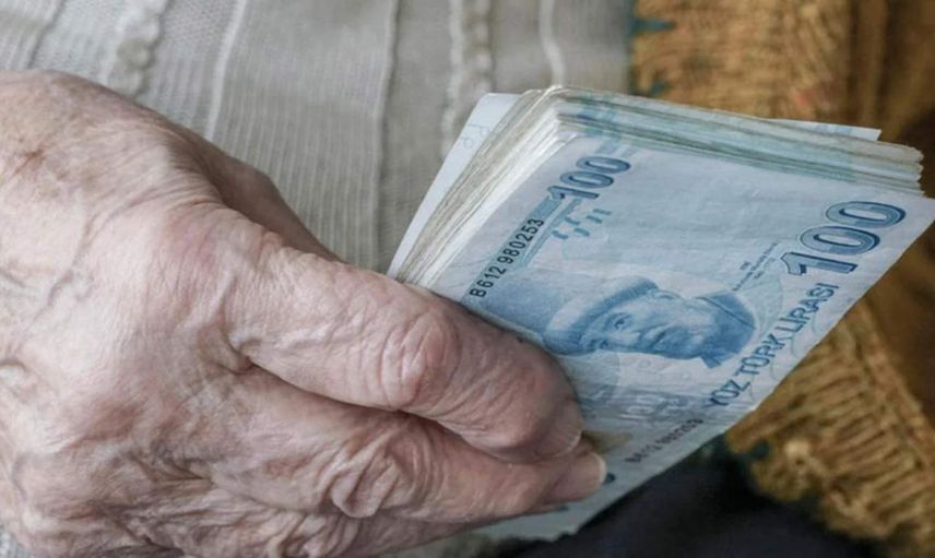 Emeklilikte tüm hesaplar rafa kalkıyor: Milyonları sevindirecek düzenleme geliyor