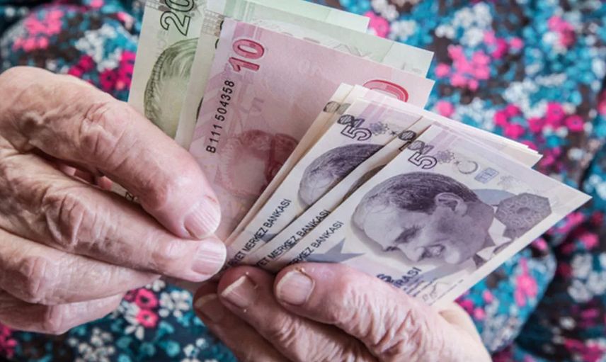 Emeklilikte Yaşa Takılanlar İçin Kritik Karar