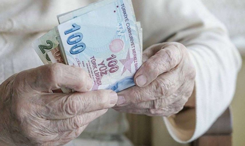 Emeklilikte Yaşa Takılanlar için son dakika gelişmesi açıklandı! EYT 5 formülü belli olmasıyla emekli adaylarının yüzünü güldüren gelişme yayınlandı