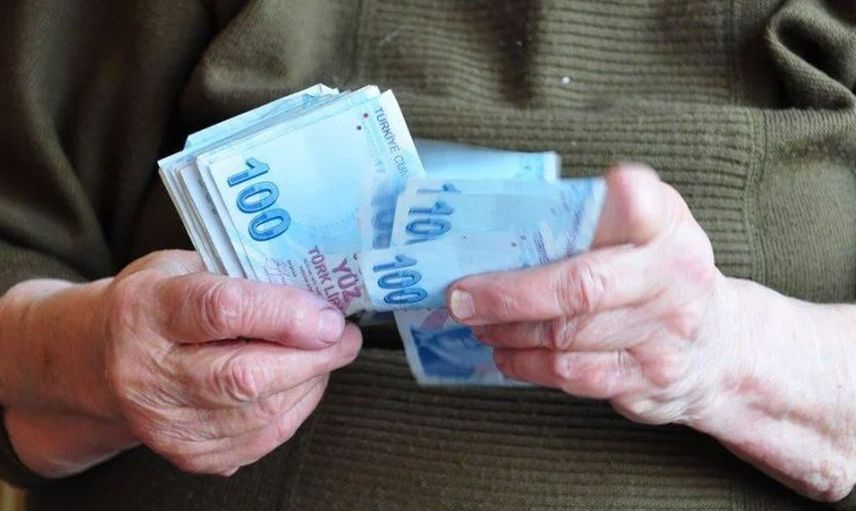 Emeklinin bayram sevinci katlanıyor! İkramiye 2 bin 126 liraya yükselebilir