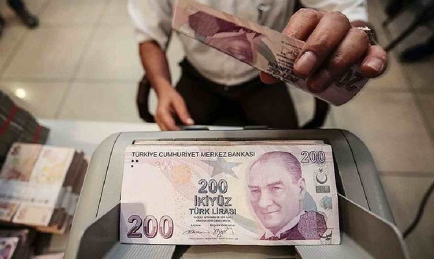 Emekliye destek Vakıfbank'tan geldi! Emekli paketi ile 750 TL nakit destek ve 125 bin TL kredi hesaplarda