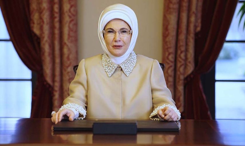 Emine Erdoğan'dan 11 Ekim Dünya Kız Çocukları Günü mesajı: Dünya barışı için harekete geçmeye çağırdı