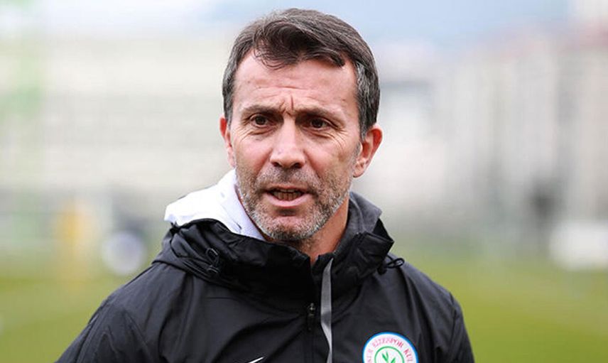 Emirhan Topçu'nun, Beşiktaş'a transferindeki engel ortaya çıktı! Çaykur Rizespor Teknik Direktörü Bülent Korkmaz transfere onay vermemiş