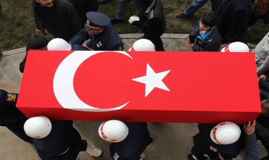 Emniyet acı haberi duyurdu: Kazada yaralanan Polis Memuru Muhammed Erdem Yiğit şehit oldu