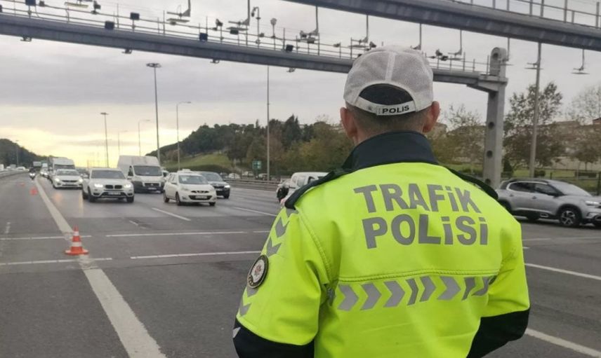 Emniyet ve jandarmadan yoğun denetim: Bir haftada 448 bin sürücüye işlem yapıldı