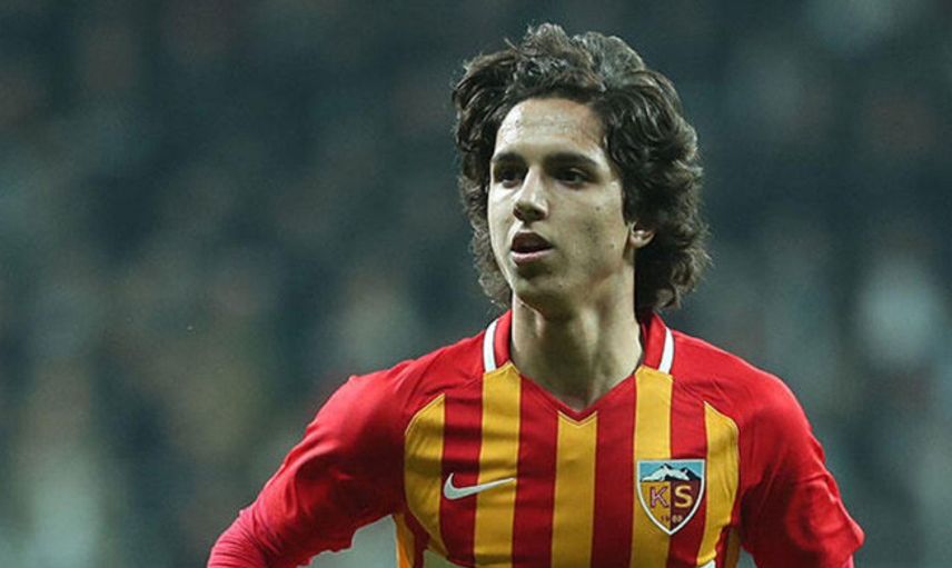 Emre Demir 8. Teknik Direktörü İle Çalışacak!