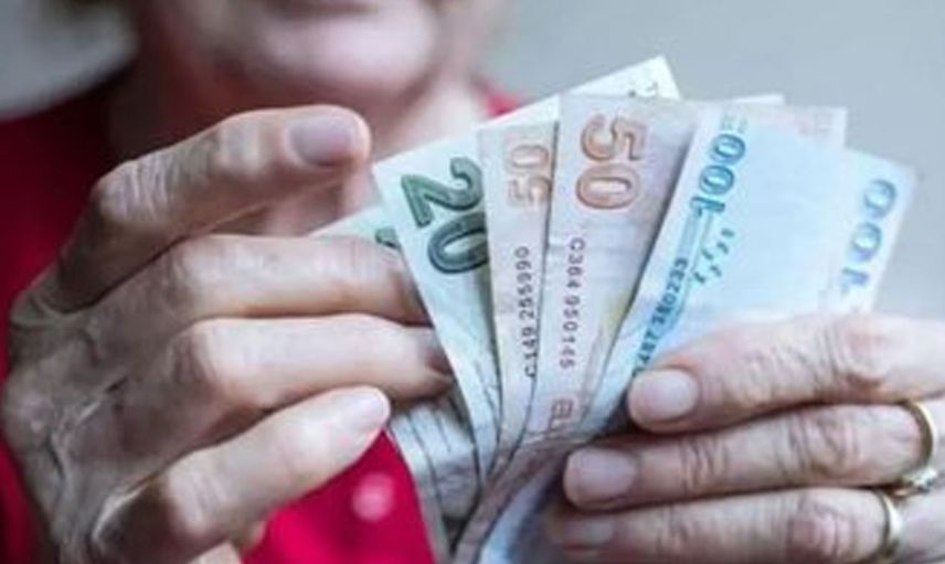 En düşük emekli maaşı ne kadar olacak? Milyonlarca emekliye müjdeli haber: 2022 emekli ve memur zam hesabı