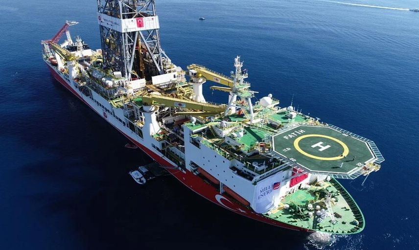 En gelişmiş sondaj gemisi TPAO Cebelitarık'tan geçti! Görevine başlıyor, doğal gaz aramalarında yeni boyut kazandıracak