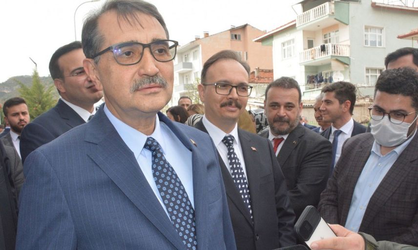 Enerji ve Tabii Kaynaklar Bakanı Fatih Dönmez Kılıçdaroğlu'na sert çıktı: Ülkeyi karanlığa sürükleyenler nasıl aydınlığa kavuşturacak merak ediyorum!