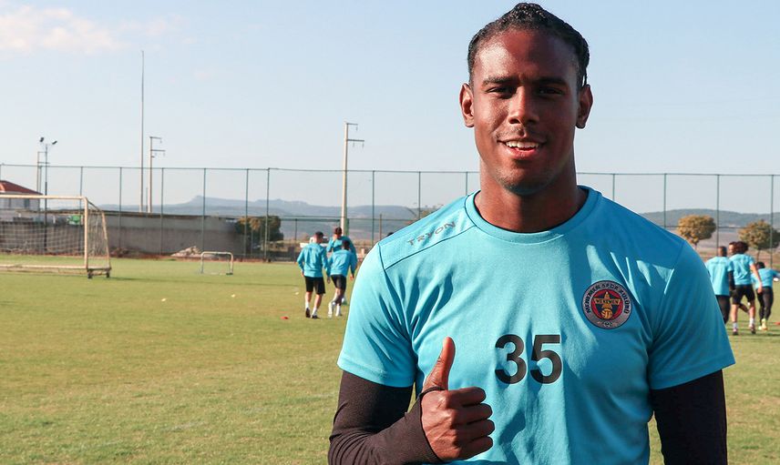 Enock Barwuah Ağabeyi Mario Balotelli İle İlgili Samimi Açıklamalarda Bulundu!