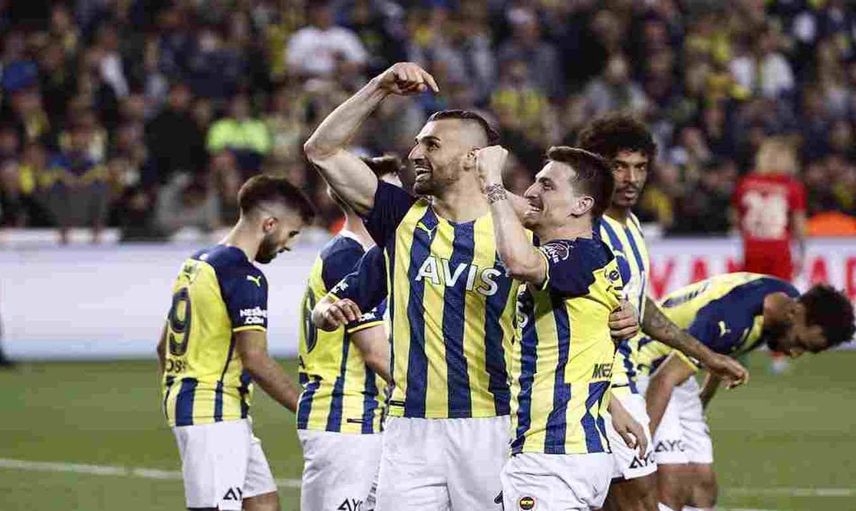Ensar Brahıc kimdir, nereli, kaç yaşında? Fenerbahçe ile anılan Ensar Brahic’in mevkisi ne, hangi takımlarda oynadı?