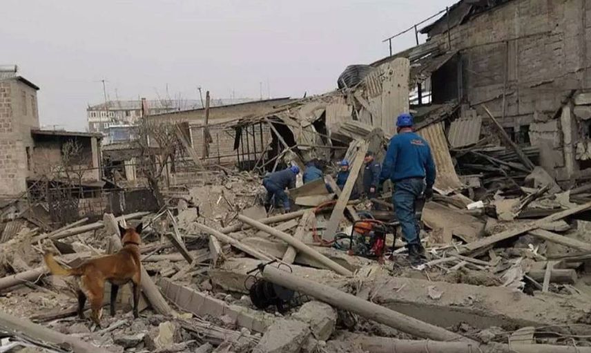 Ermenistan'daki patlamada can pazarı yaşandı: Olay yerine birçok ekip sevk edildi
