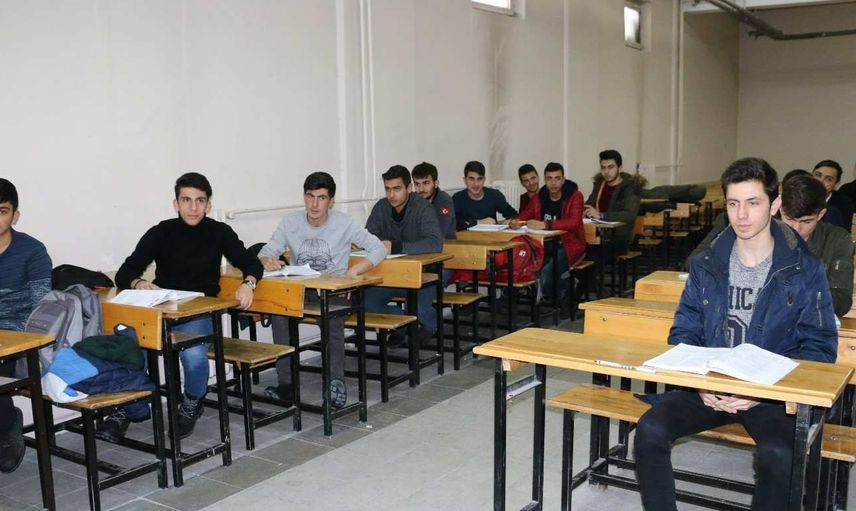 Erzincan liseleri MEB 2022 taban puanları, yüzdelik dilimleri -  Erzincan LGS  MEB 2022 Lise taban puanları