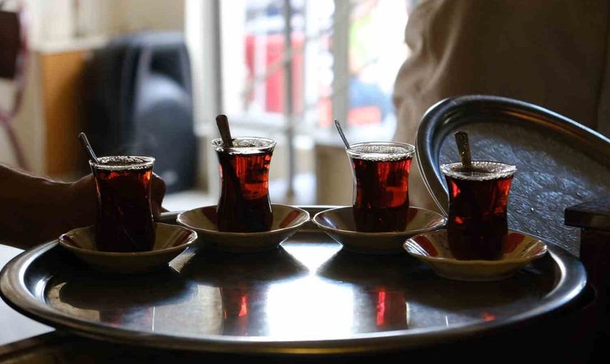 Erzincan'da çay fiyatlarına zam yapıldı