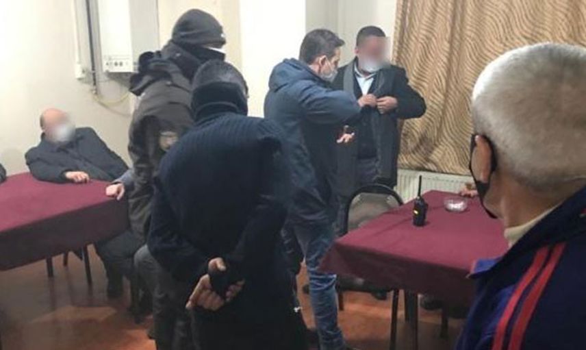 Erzurum'da Kıraathane Baskını!