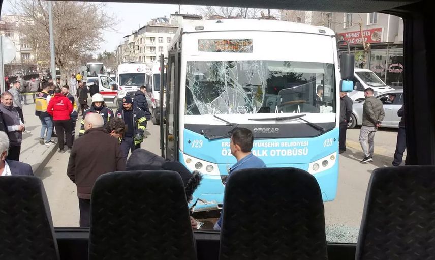 Erzurum'da otobüs kazası! Olay yerinde çok sayıda yaralı var
