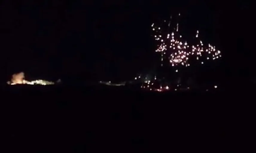 Esed Rejimi İdlib'e Kullanımı Yasak Fosfor Bombasıyla Saldırdı