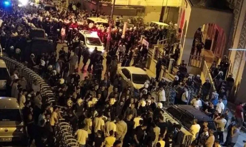Esenyurt'ta neler oluyor, halk neden sokağa döküldü? Vali Ali Yerlikaya neden bölgeye gitti? Esenyurt sosyal medyanın gündeminde