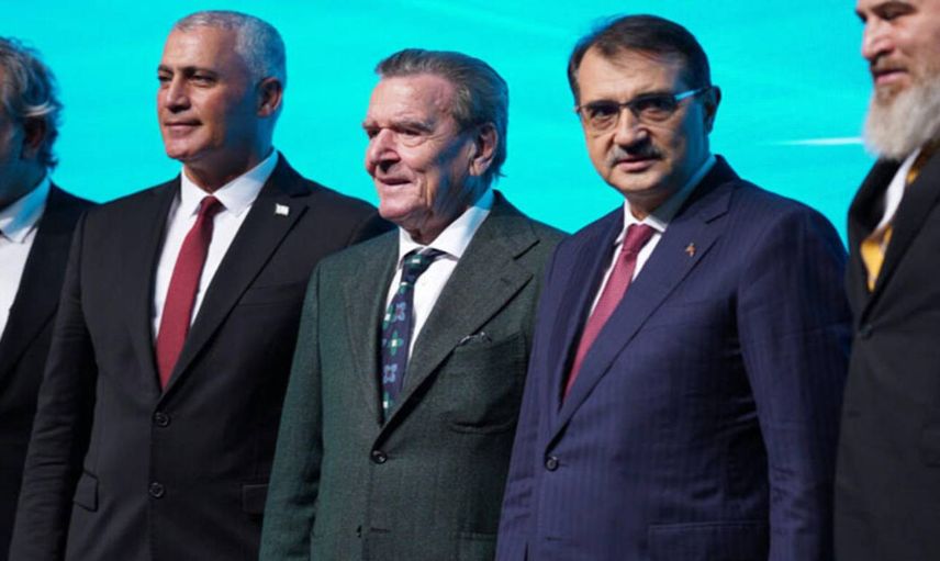 Eski Almanya Başbakanı’ndan Türkiye'ye övgü: Gaz tedarikinde önemli rol oynuyor