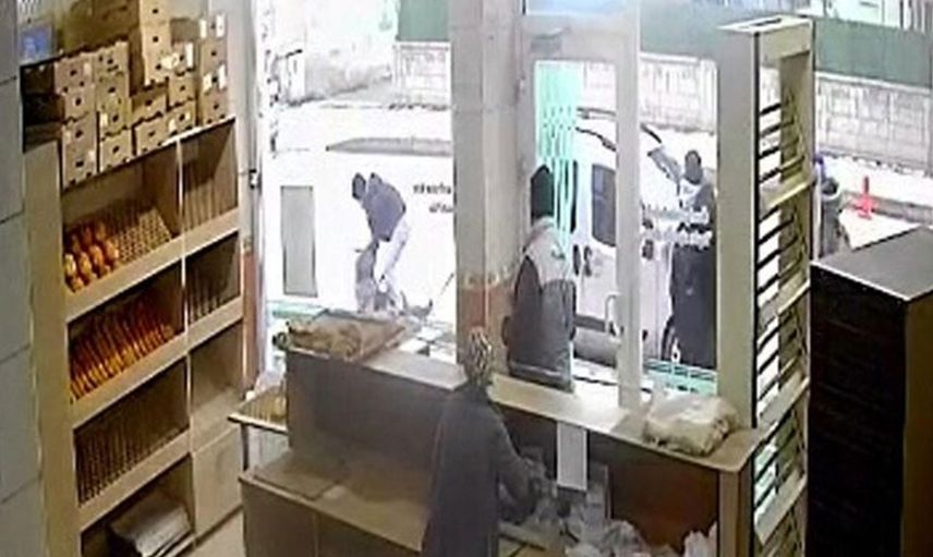 Eski eşini sokak ortasında bıçakladı! Paylaşımı akıllara durgunluk verdi: 'Öleceksin'