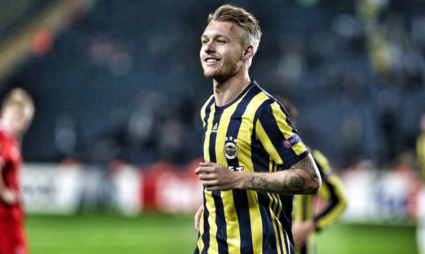 Eski Fenerbahçeli Simon Kjaer Trabzonspor’a mı geliyor? Simon Kjaer’in transferi kısa süre içerisinde açıklanacak. Kjaer’in yeni takımı