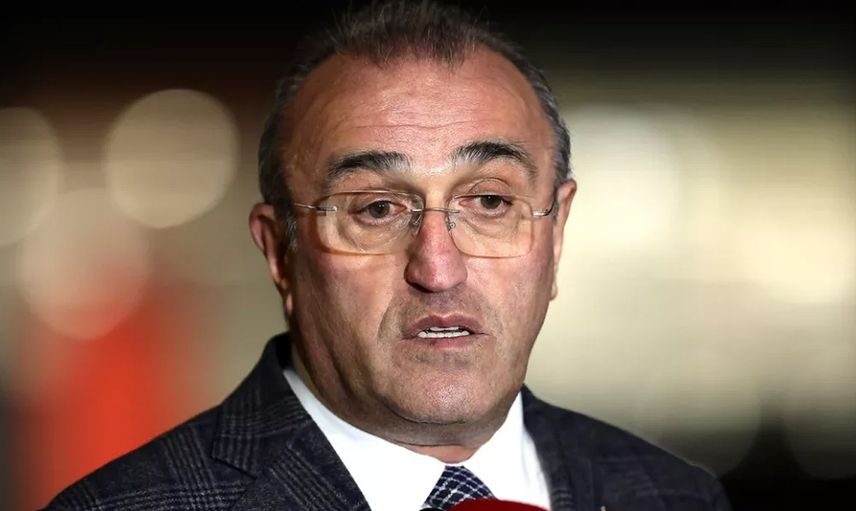 Eski Galatasaraylı yönetici Abdurrahim Albayrak, Gedson Fernandes'in kendisi görevde olsaydı başka takıma gidemeyeceğini söyledi