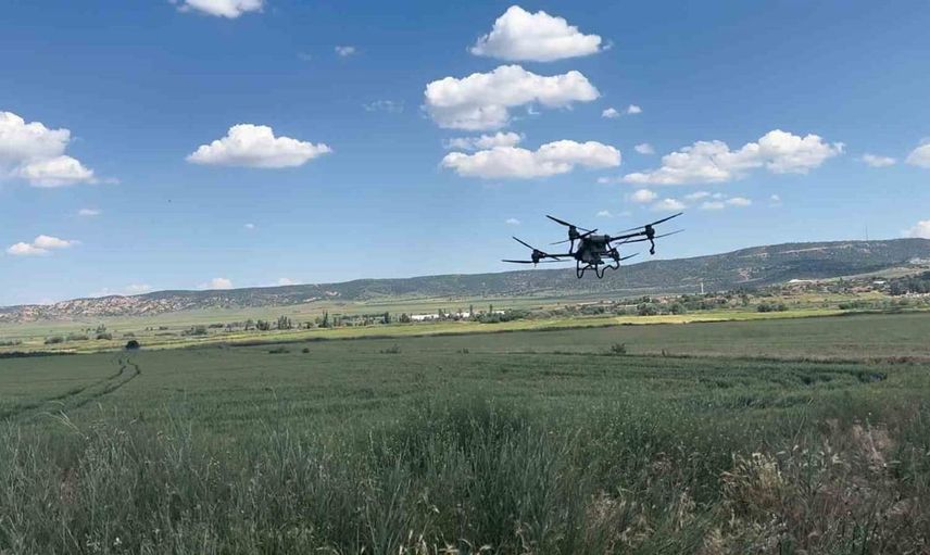 Eskişehir'de Dron ile Tarımda Devrim: Ekinler Güvende