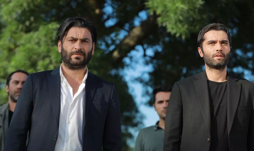 Eşkıya Dünyaya Hükümdar Olmaz Film Olarak Geliyor! Oyuncu Kadrosu ve Yayınlanacağı Platform Belli Oldu!