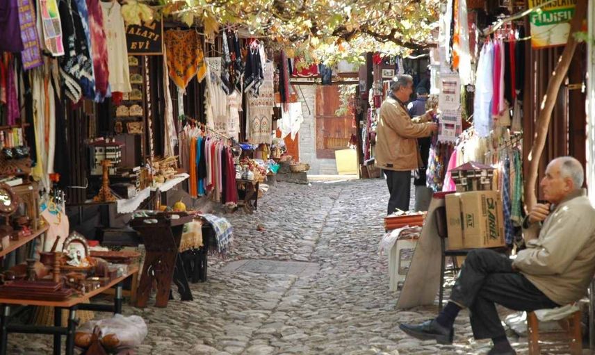 Esnaf kefalet kredisi nasıl alınır, nasıl çekilir? EKK başvuru şartları, faiz oranları ve gerekli evraklar