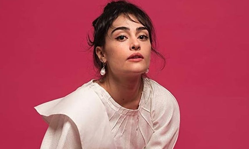 Esra Bilgiç Süslü Korkuluk dizisinden neden ayrıldı?
