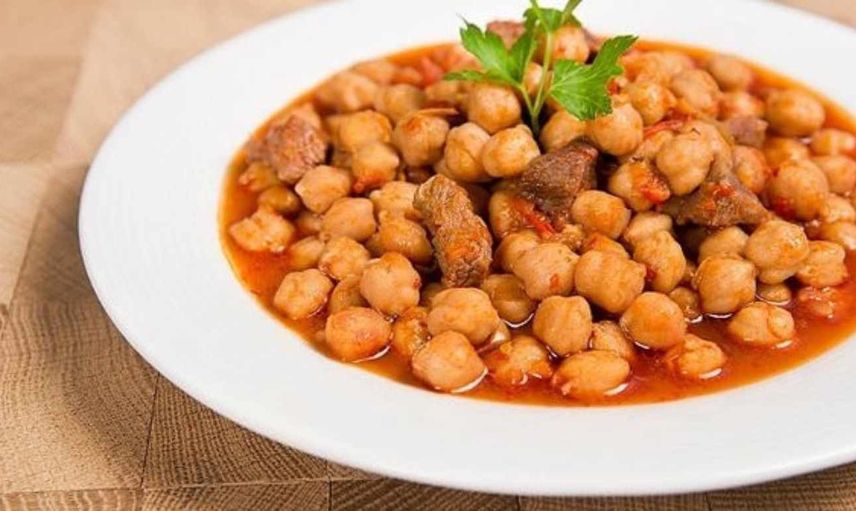Etli nohut nasıl yapılır? Tadı damağınızda kalacak lezzetli ve pratik etli nohut tarifi