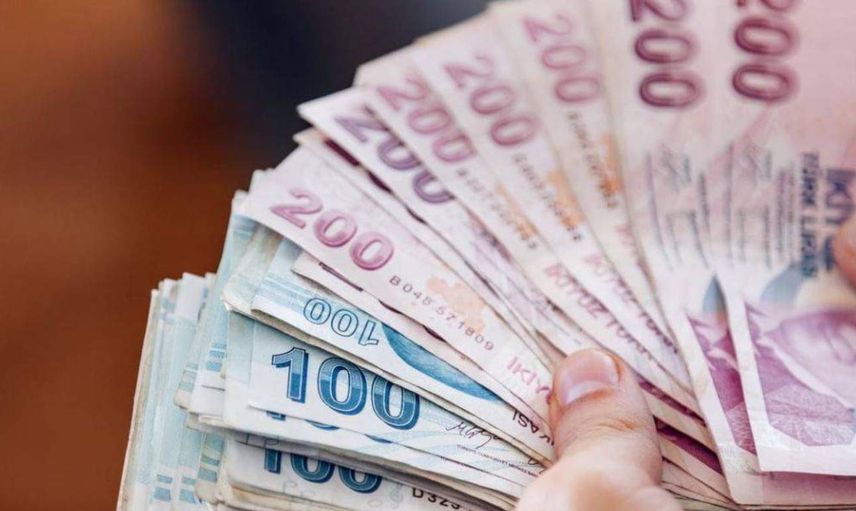 Evde bakım maaşları hesaplara yatırılıyor? Ödemelerden kimler yararlanacak? Evde bakım maaşı ne kadar oldu?