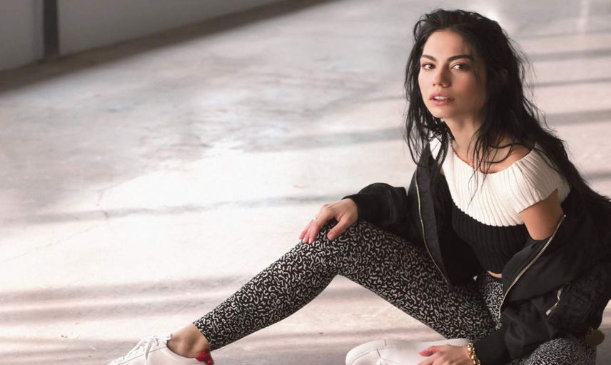 Evliliğini bitirdi soluğu tatilde aldı: Demet Özdemir’den su altında nefes kesen pozlar