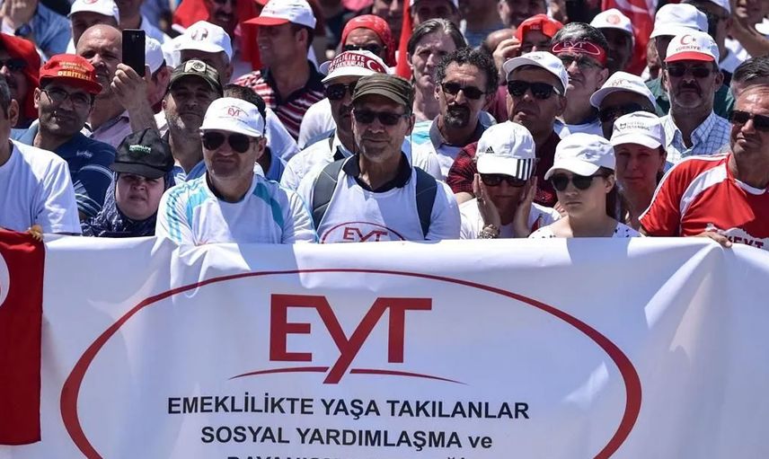 EYT dolandırıcılarına dikkat! 500 ile 5000 TL arasında para istiyorlar