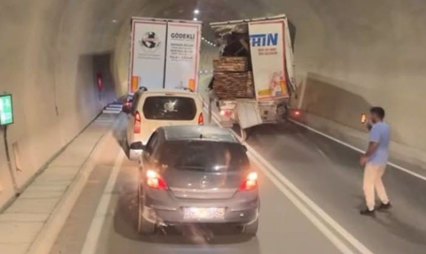 Artvin tünelinde meydana gelen kaza 1 can aldı, 2 yaralı