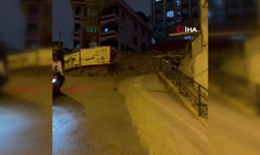 Alkollü sürücünün kazası: Eyüpsultan'da bina duvarını aşarak bahçeye uçtu