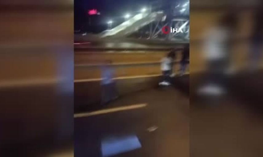 İETT otobüsüne arkadan çarpan otomobil zincirleme kaza yarattı