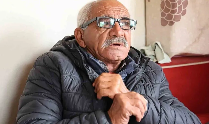 Köyde 11 yıldır yalnız yaşayan 72 yaşındaki adam sulak hayatı tercih etti