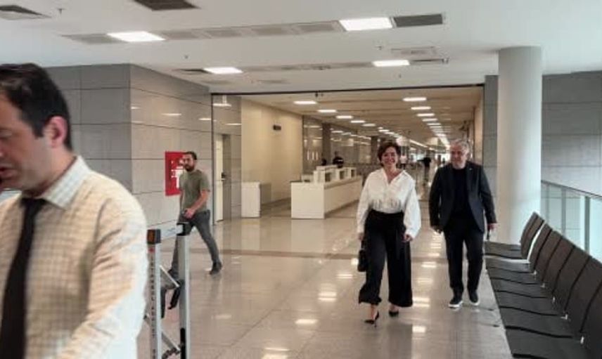 Özlem Gürses, AHBAP suç örgütü soruşturması kapsamında adliyeye geldi