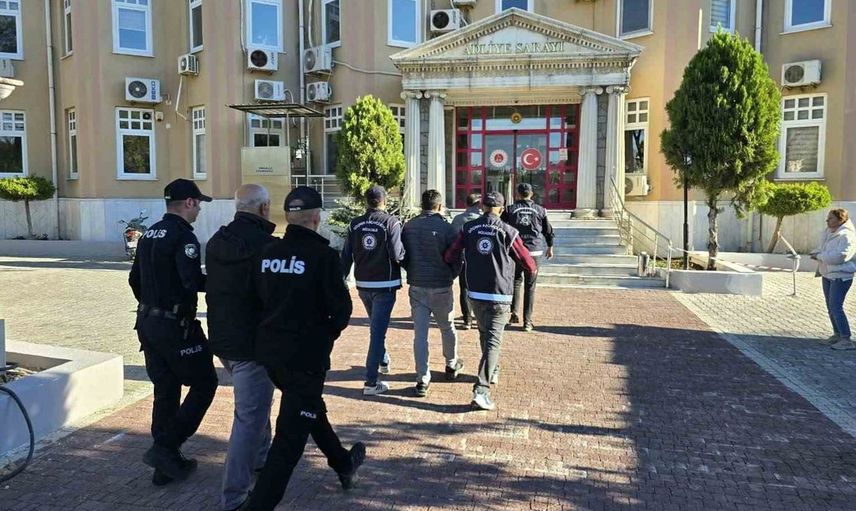 Didim'de göçmen kaçakçılığı operasyonu: 25 düzensiz göçmen ve 3 tutuklama