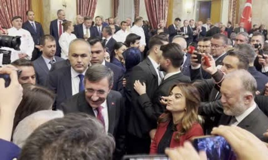 Cumhurbaşkanı Yardımcısı ve TBMM Başkanı yeni yasama yılı resepsiyonunda buluştu