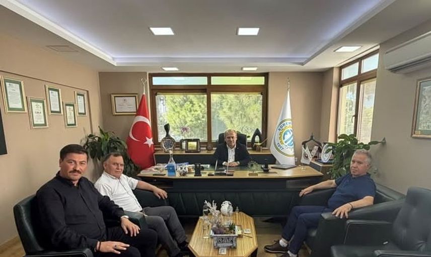 Edremit Ticaret Odası'na geçmiş dönem başkanından anlamlı ziyaret