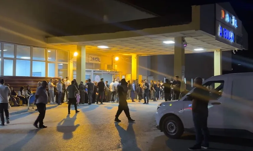 Yangın anında zarar gören iki kardeş Van’a sevk edildi