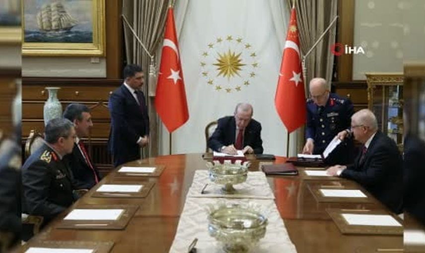 Cumhurbaşkanı Erdoğan, yüksek askeri şura kararlarını imzaladı