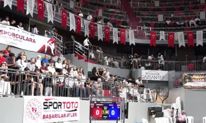 Gaziantep taekwondo tutkunlarını bir araya getiriyor: Türkiye Kulüpler Taekwondo Şampiyonası başladı