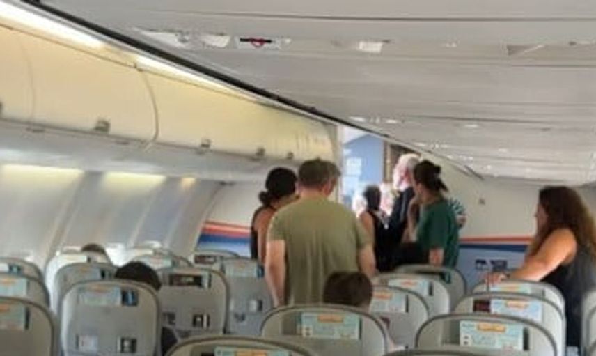 Antalya Havalimanı'nda uçuş krizi: Yolcular saatlerce bekledi, bagajlar kayboldu