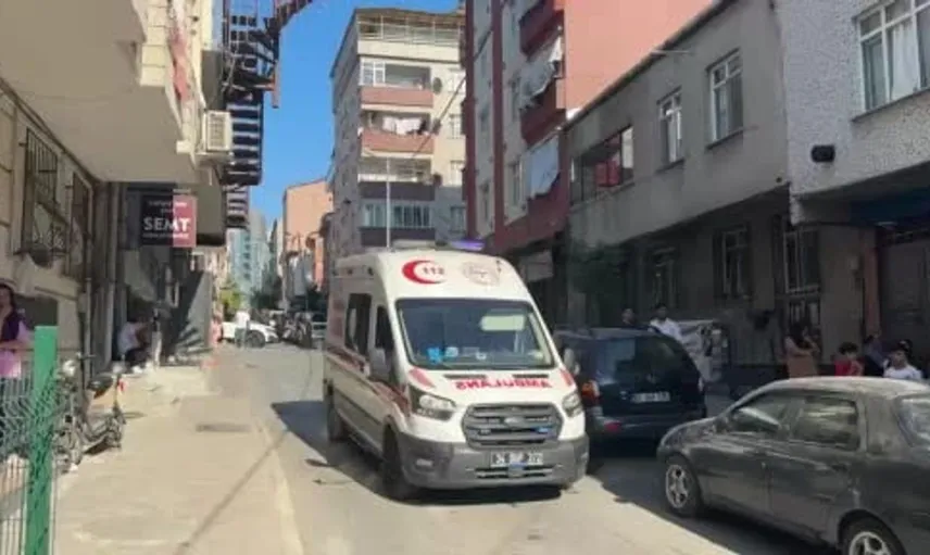 Küçükçekmece'de deodorant kutusunun patlaması: 2 çocuk yaralandı