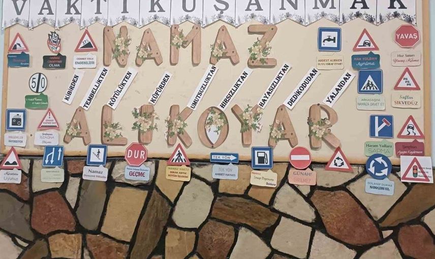 Fatih Anadolu Lisesi'nde değerlere yönelik pano çalışmaları tamamlandı