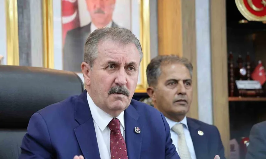 Mustafa Destici'den güçlü Türkiye vurgusu: Prangalarını kırmış bir ülkeyiz